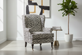 Xee Bra Chair